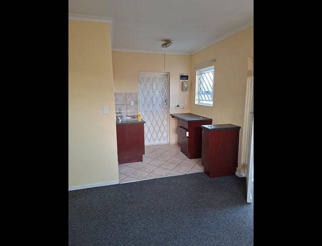 2 BEDROOM HOUSE FOR SALE IN SUNSET GLEN